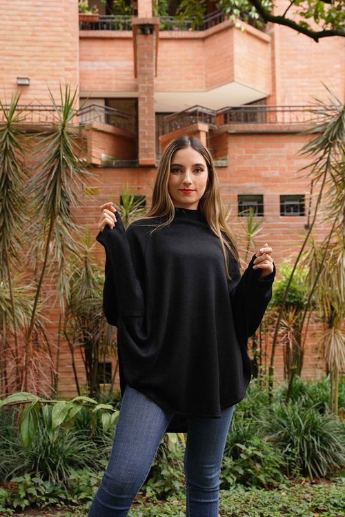 Capa Cuello Alto Mujer