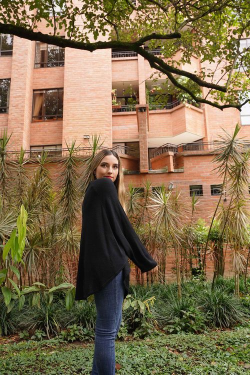 Capa Cuello Alto Mujer