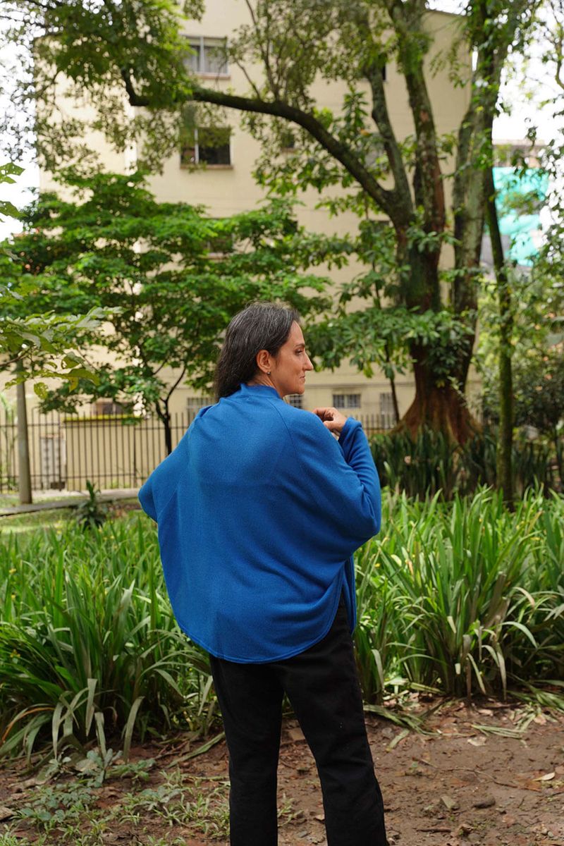 Capa-Cuello-Alto-Mujer