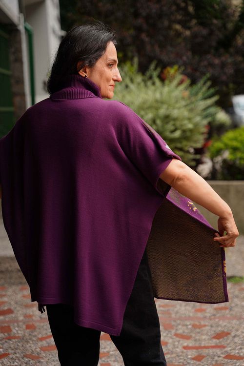 Capa Dibujada Mujer