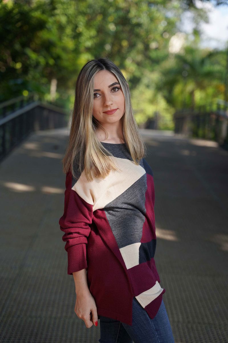 Sueter-Cuello-Redondo-Mujer