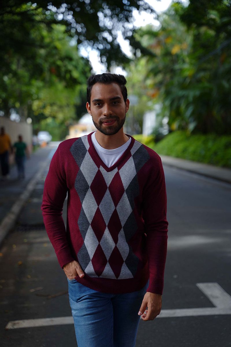 Sueter-Cuello-V-Hombre