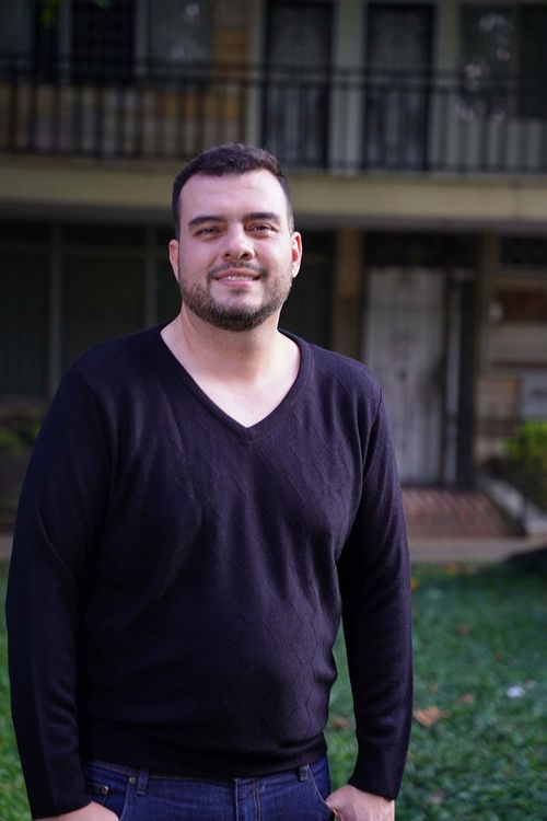 Suéter Plus Cuello V Hombre