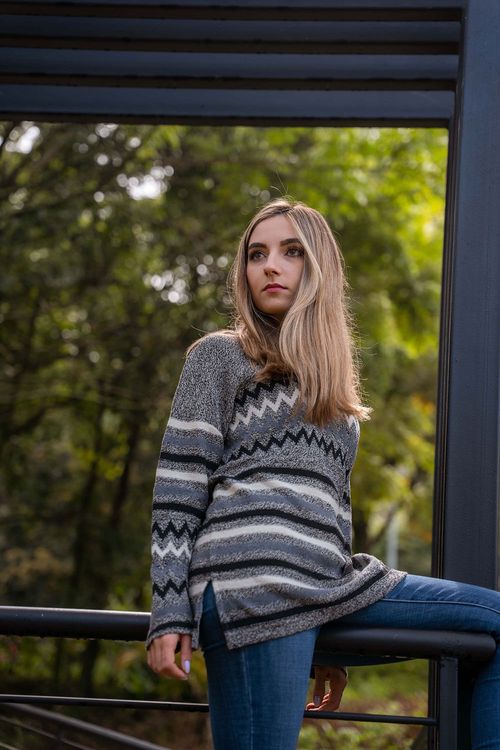 Suéter Cuello Redondo