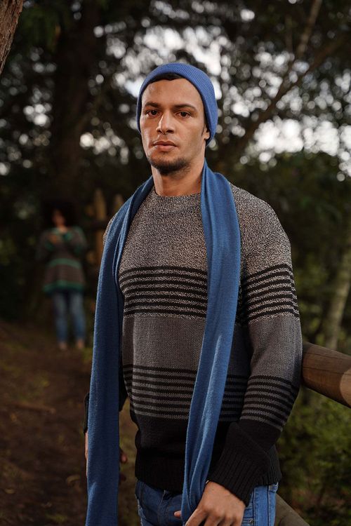 Suéter Cuello Redondo Hombre