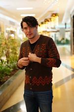 Cardigan-Dibujado-Hombre