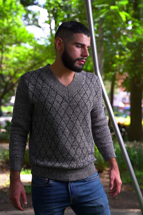 Suéter Cuello V Hombre