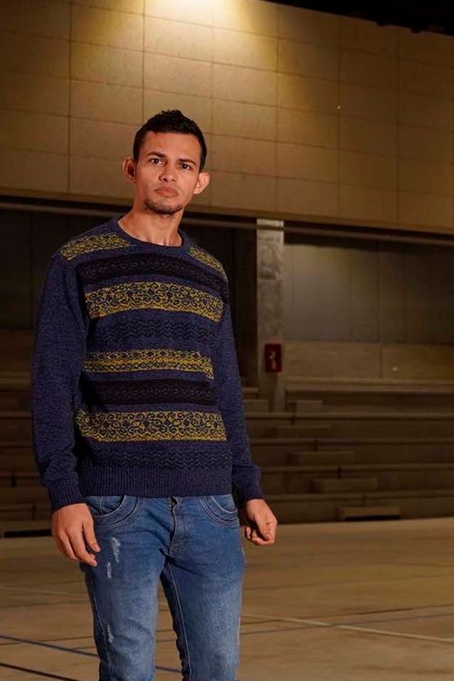 Suéter Cuello Redondo Hombre