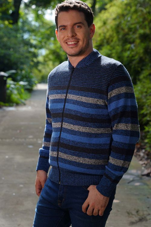 Suéter Cuello Alto Hombre