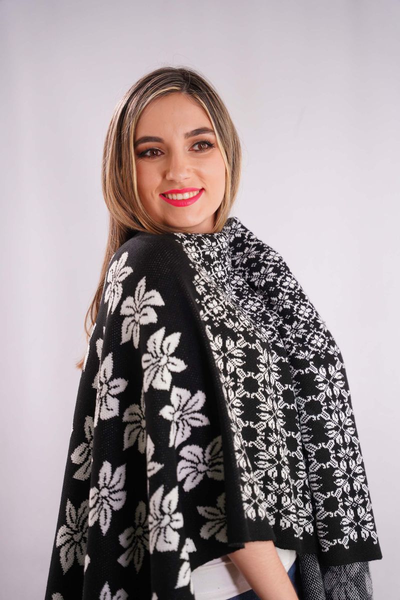 capa-dibujada-mujer-3518