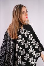 capa-dibujada-mujer-3518