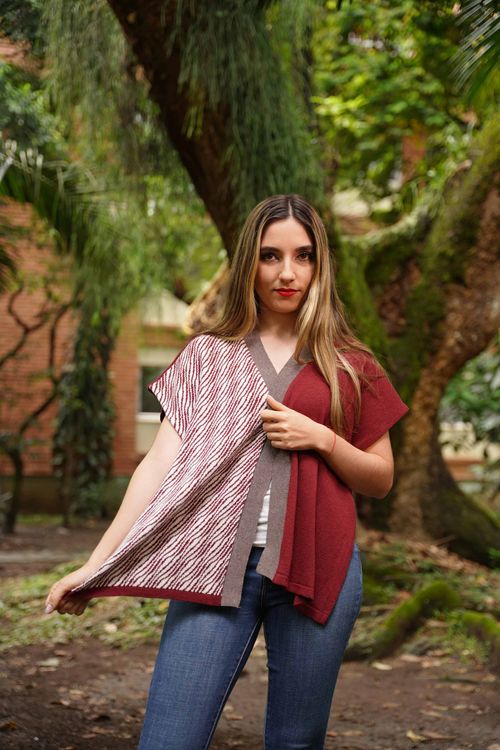 Capa ECO Corta Mujer