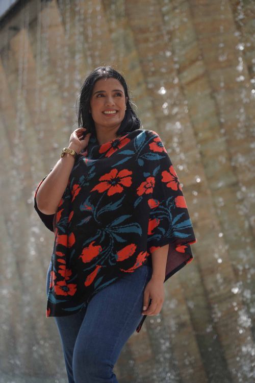 Capa Flores Mujer