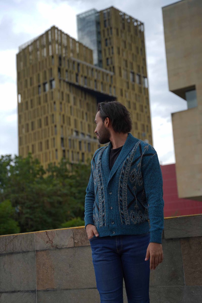 sueter-dibujado-hombre-3391