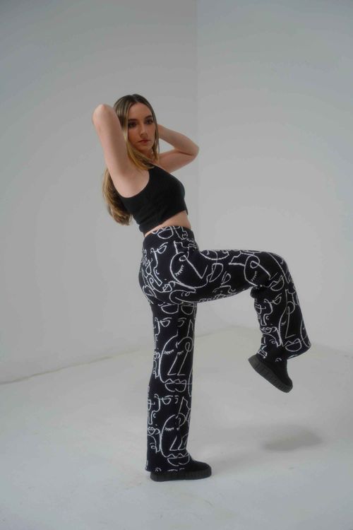 Pantalón Bota Recta Dibujado
