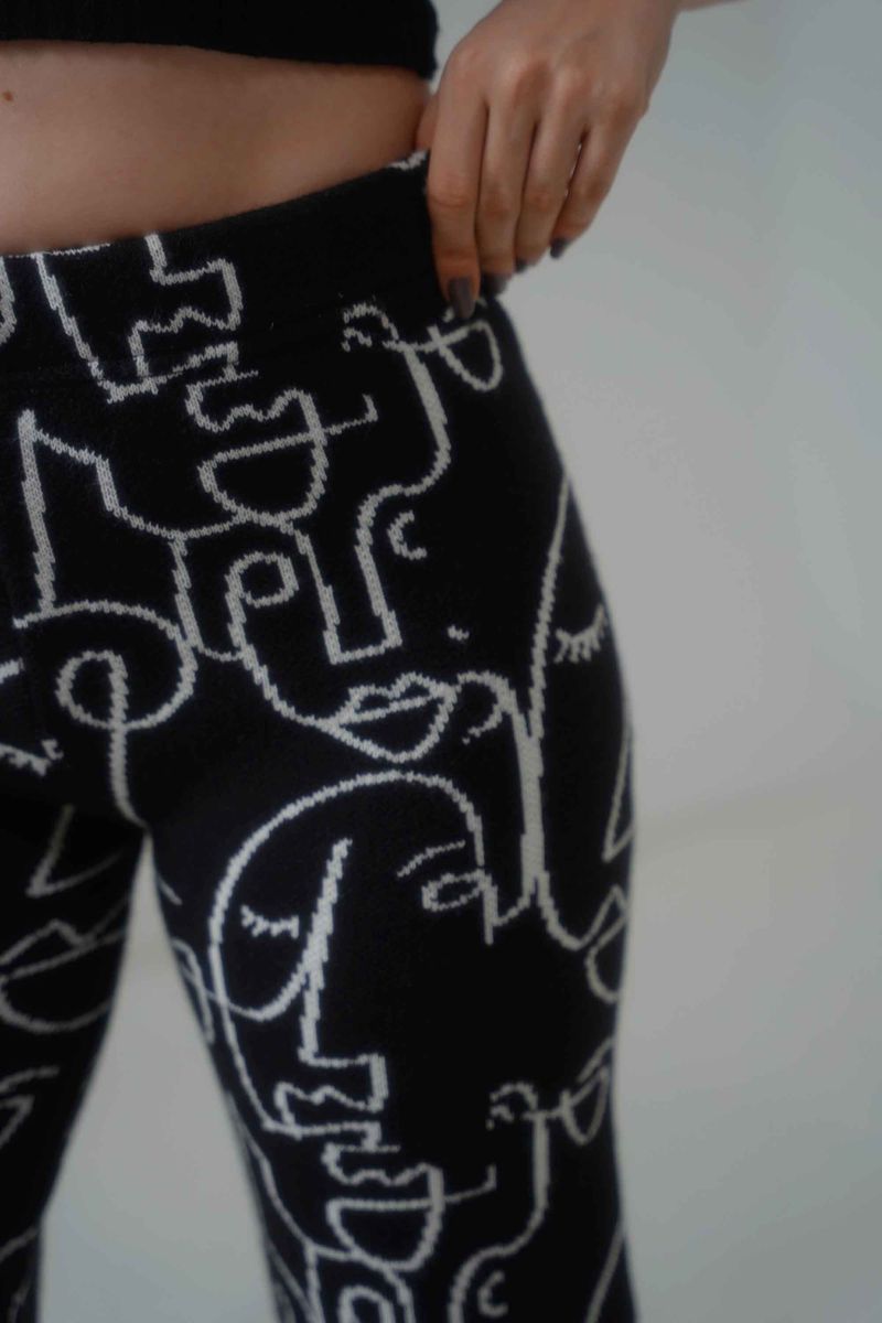 pantalon-recto-dibujado-mujer