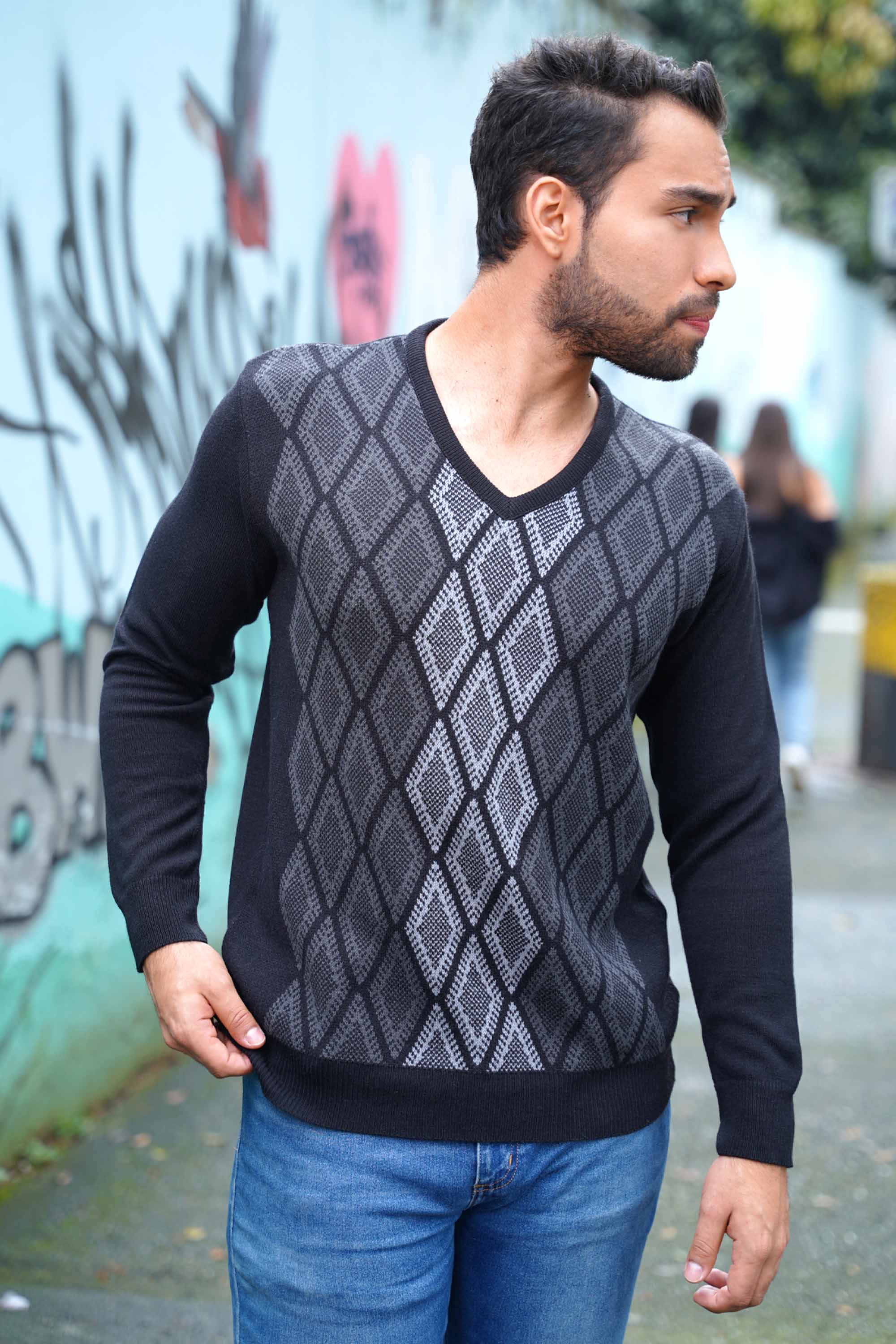 Suéter Cuello V Hombre